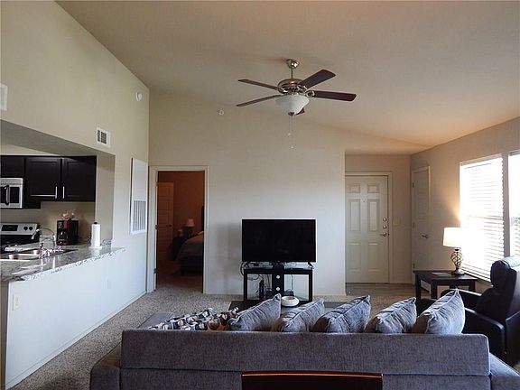2nd image of 6901 Saratoga Blvd APT 937