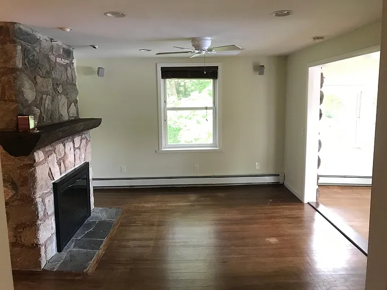 299 Lake Dr #1 — Photo 10
