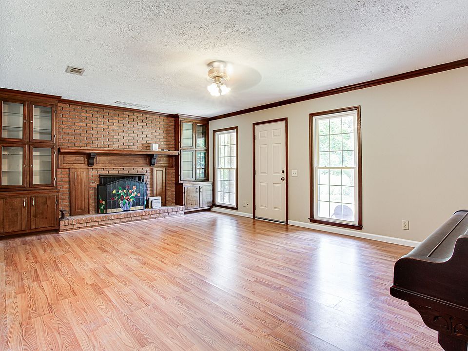 2373 Stanton Rd SE, Conyers, GA 30094 MLS 10187305 Zillow