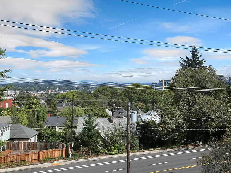 Ironwood Apartments — Photo 7