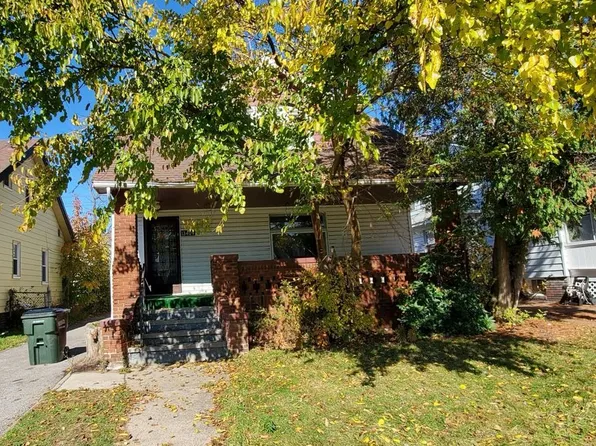 13409 Rexwood Ave, Garfield Heights, OH 44105