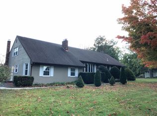25 Miller Rd #B, Ballston Lake, NY 12019