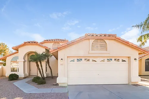 9847 W Irma Ln Photo 1