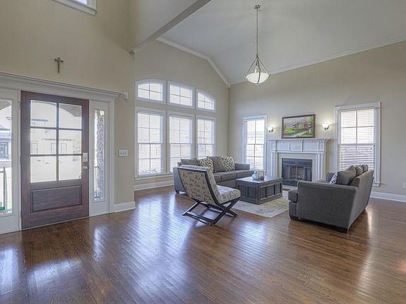 4th image of 1500 Eden Rose Pl