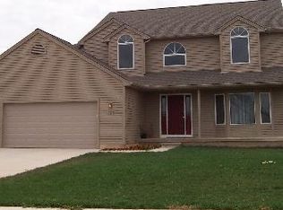 508 Heartwood Ln, Saline, MI 48176