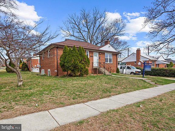 2nd image of 3405 Fredale St