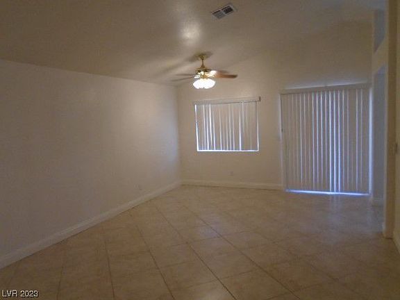 3rd image of 4638 Skybolt St #0