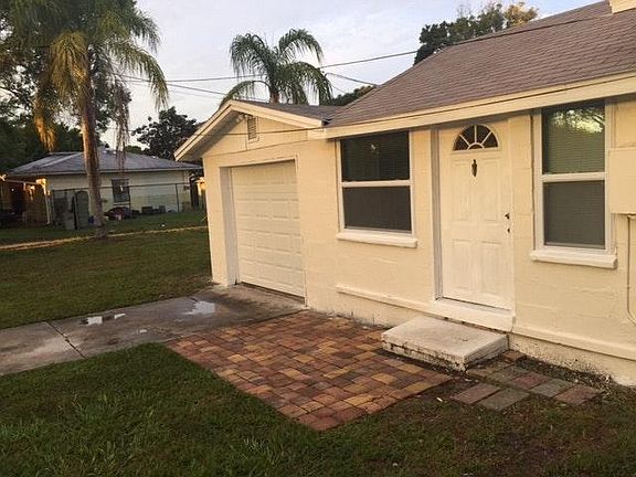 4th image of 5702 15th Ave S