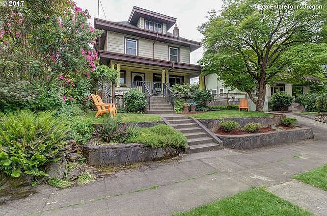 2nd image of 3412 NE Pacific St