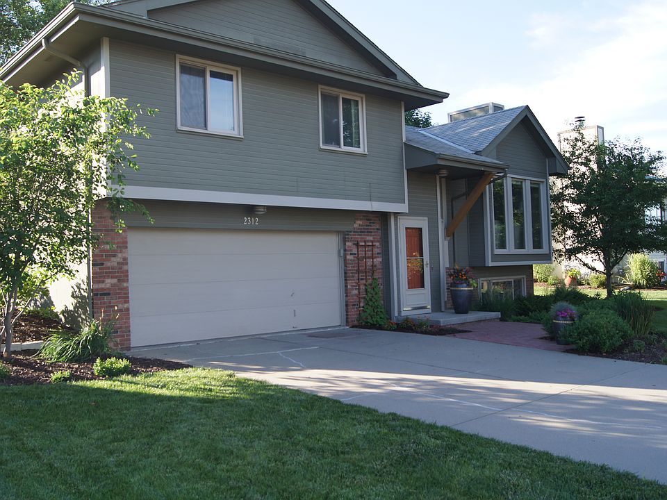 1st image of 2312 Corn Dr