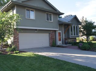 2312 Corn Dr, Papillion, NE 68046