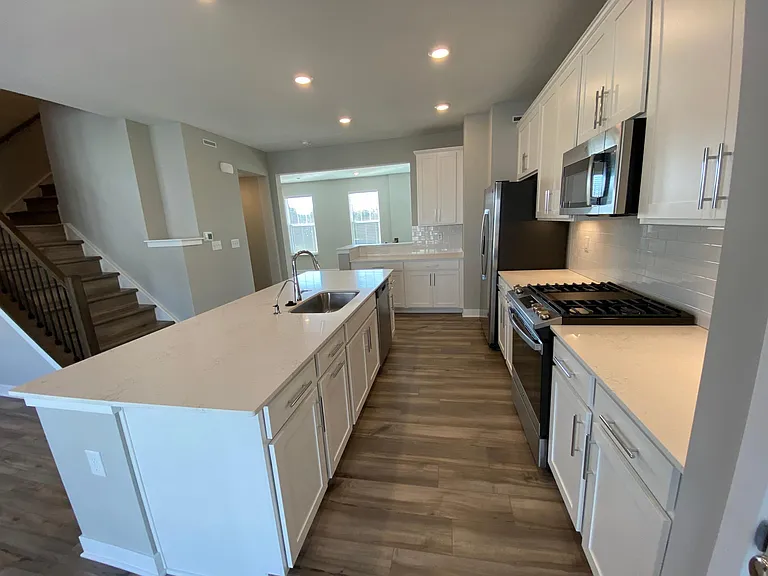 13824 Boiler Pl — Photo 8