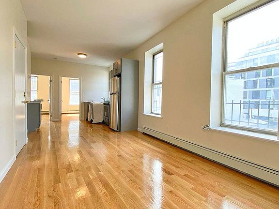 3rd image of 37-09 Crescent St #2C