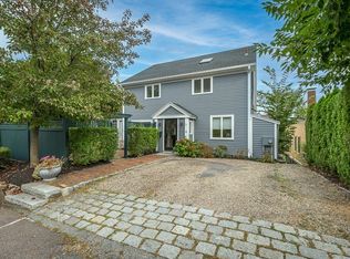 6 Bennett St, Manchester, MA 01944