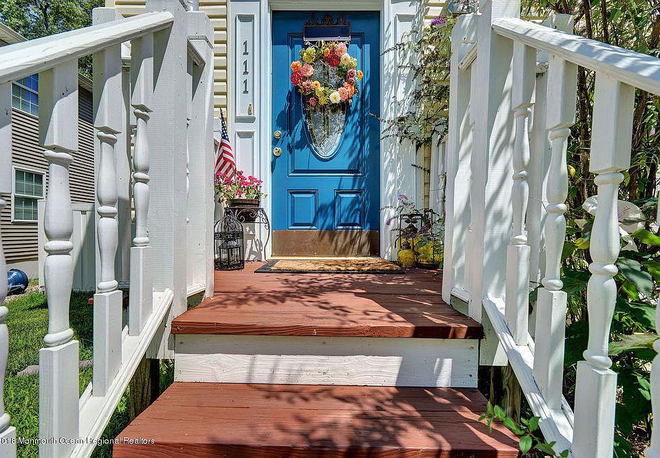 1st image of 111 Buermann Ave