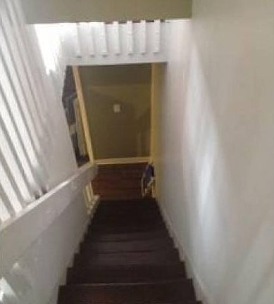 3rd image of 2518 Glenway Ave