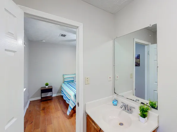 (undisclosed Address), Union City, GA 30291