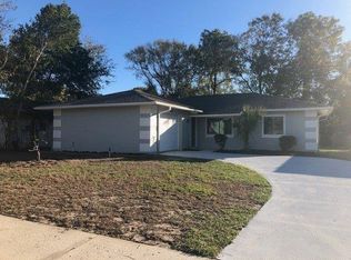 1507 Stonehaven Way, Tarpon Springs, FL 34689