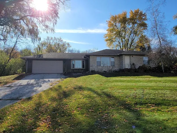 N13W27205 Silvernail ROAD, Pewaukee, WI 53072