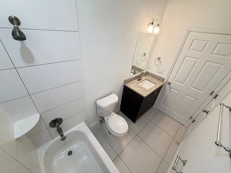 2481 San Filippo Dr SE — Photo 33