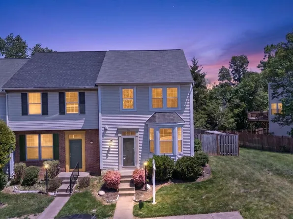 111 Knollwood Ct, Stafford, VA 22554