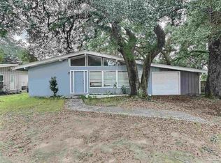 5609 Fairview Dr, Pensacola, FL 32505