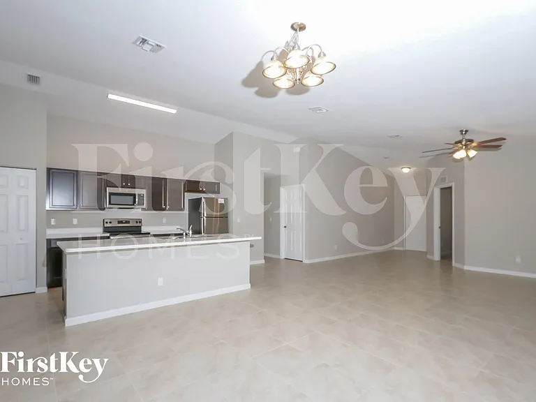 4349 SW Gagnon Rd — Photo 5