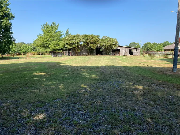 355 Liberty Rd — Photo 1