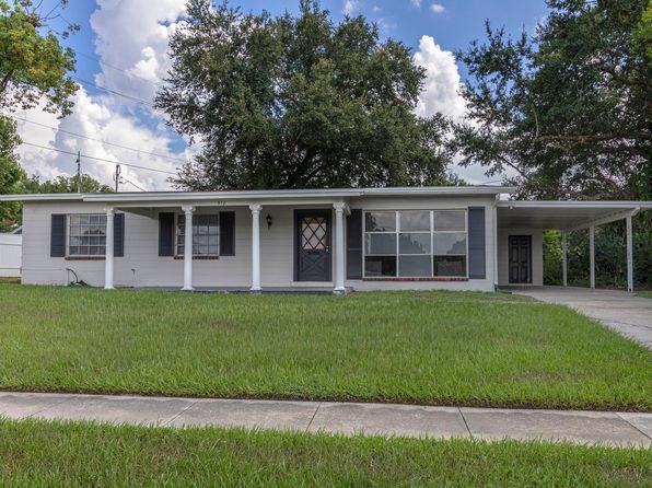 512 Macarthur Dr
