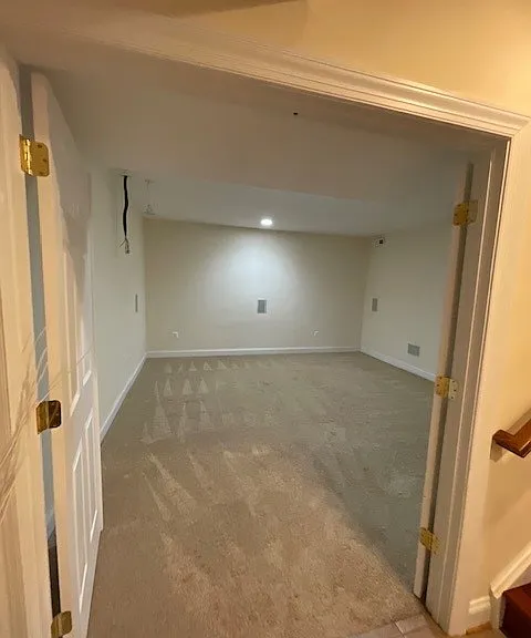 Bonus room - ideal for an office, gym, or storage.