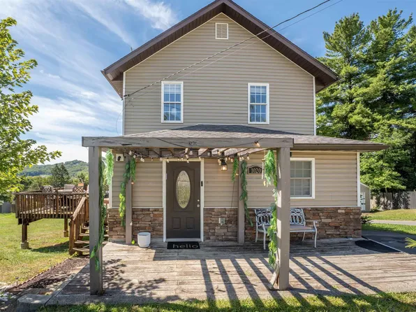 1020 Wayne Ave, Morgantown, WV 26501