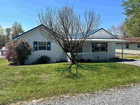 3rd image of 708 Kings Ct
