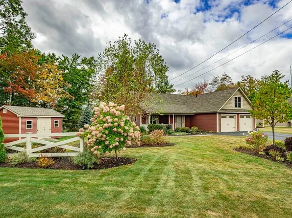 73 Chickadee Lane, Hampden, ME 04444