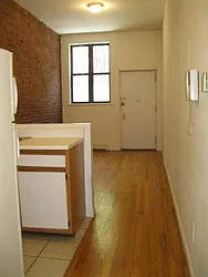 Rented by Tower Brokerage