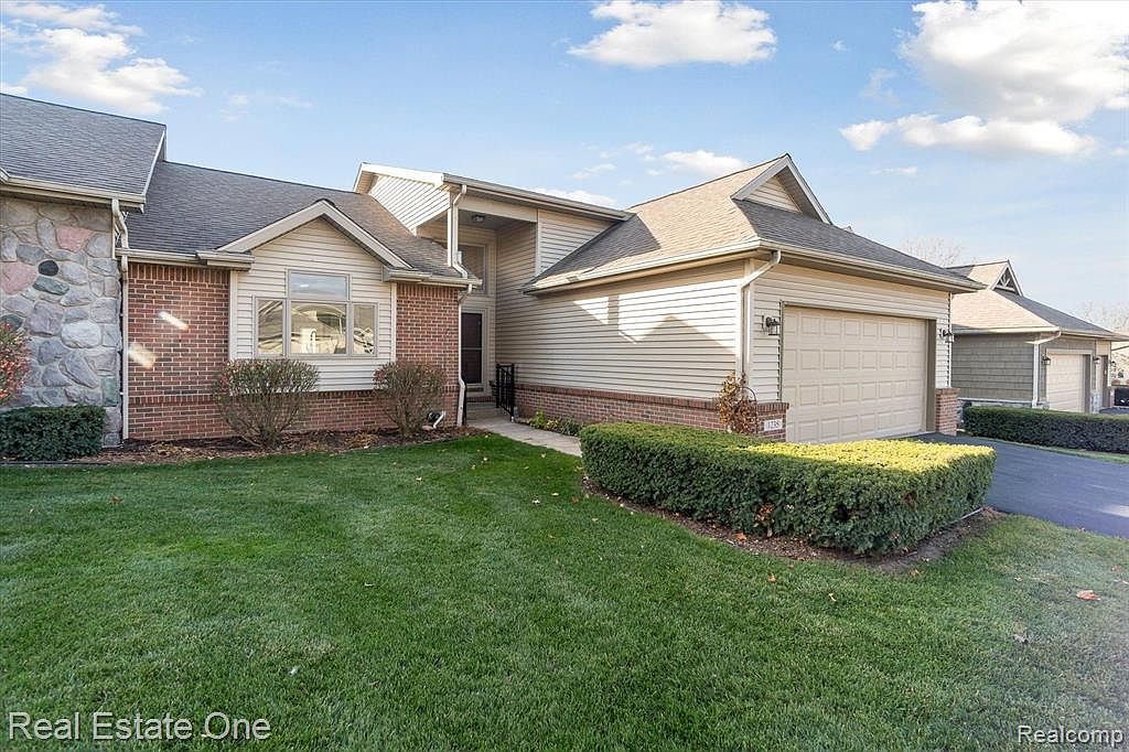 1235 Cedarwood Dr, Brighton, MI 48116 Zillow