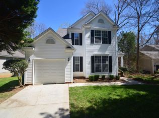 1724 Sugar Hollow Dr, Charlotte, NC 28214
