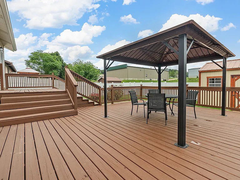 803 Matthews Dr — Photo 37
