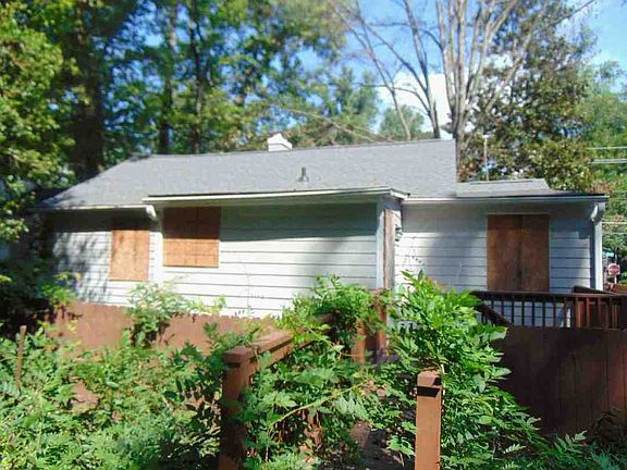 2nd image of 1246 Campbellton Rd SW