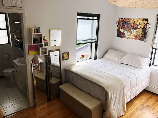 Rented by The MJS Group NY LLC | media 16