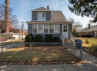 1423 Brown Ave, Evanston, IL 60201