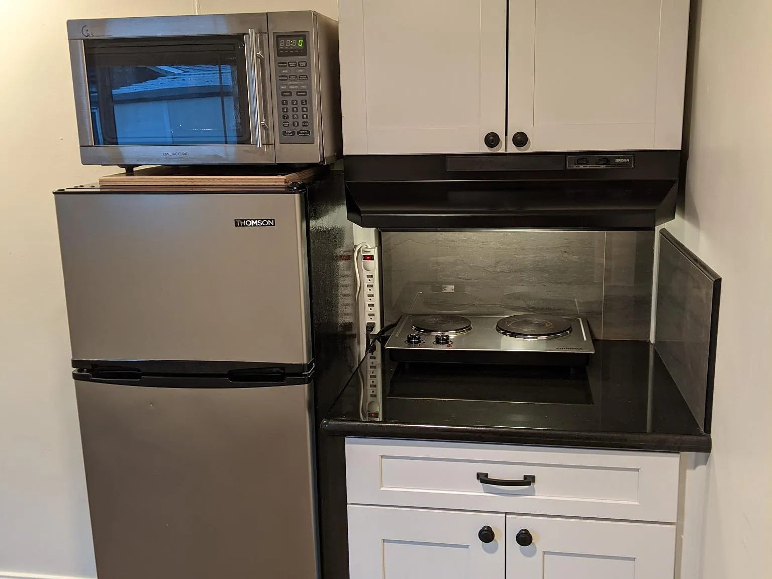 846 Dell Ave — Photo 3