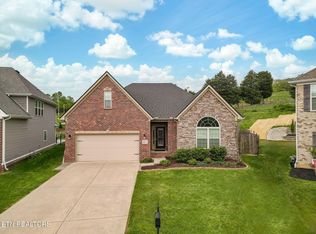 12371 Chirping Bird Ln, Knoxville, TN 37932