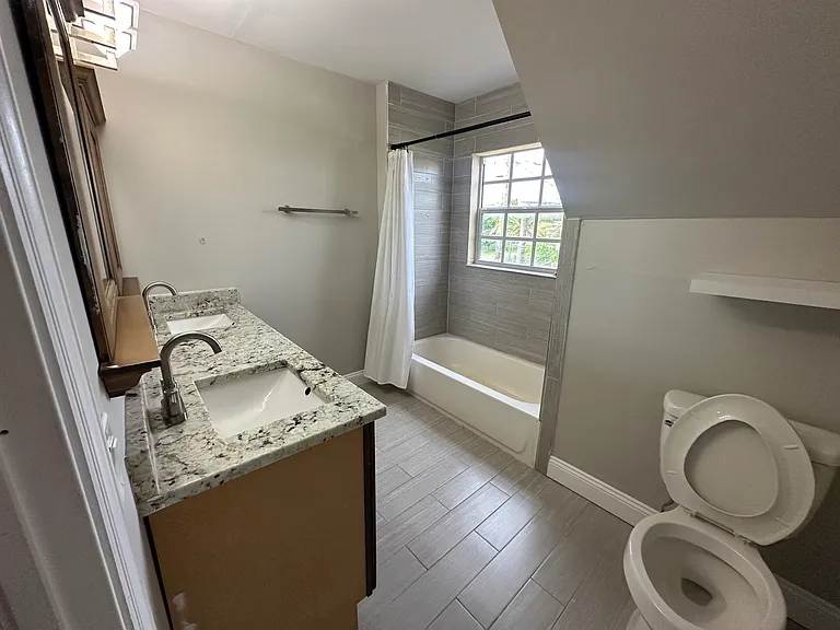 17500 Phlox Dr — Photo 17