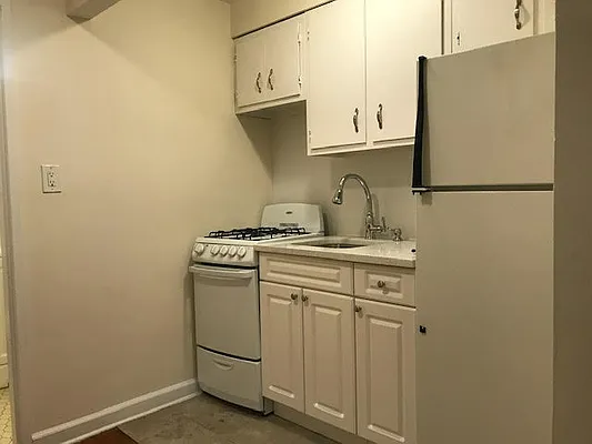 Rented by Oxford Property Group | media 3