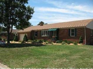 908 E Goodview Dr, Virginia Beach, VA 23464