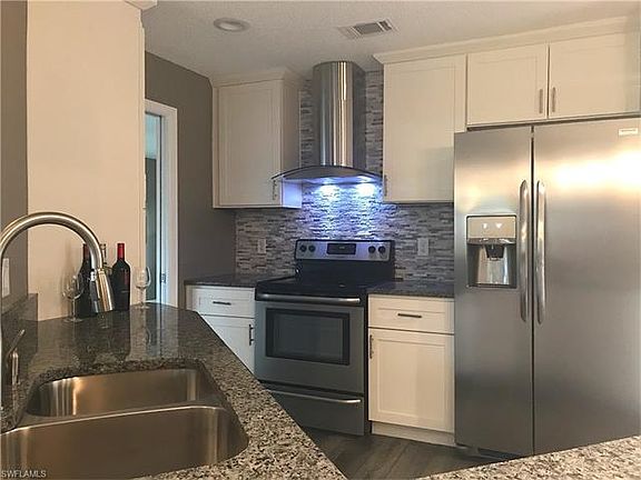 2nd image of 7671 Dover Ct