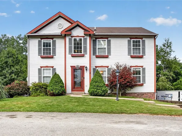 457 Lynn Ann Dr, New Kensington, PA 15068