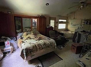 1015 Johnson Rd, Chickamauga, GA 30707