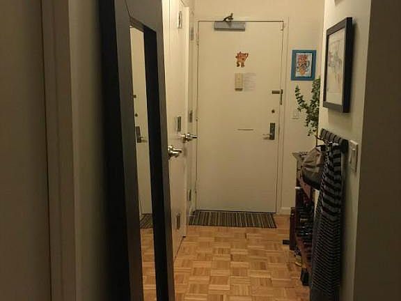 5th image of 15 Park Row APT 19P