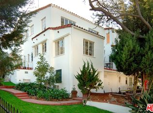 3701 Arbolada Rd, Los Angeles, CA 90027